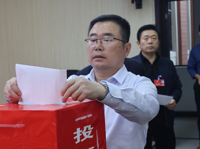 安徽省宿州工业学校隆重召开第一届教职工代表大会暨工会会员代表大会(图6)