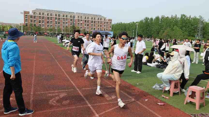 安徽省宿州工业学校举行第十届田径运动会(图21)
