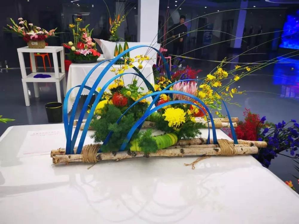 2020年宿州市中职学校技能大赛——宿州工业学校插花艺术赛图片集锦(图17)