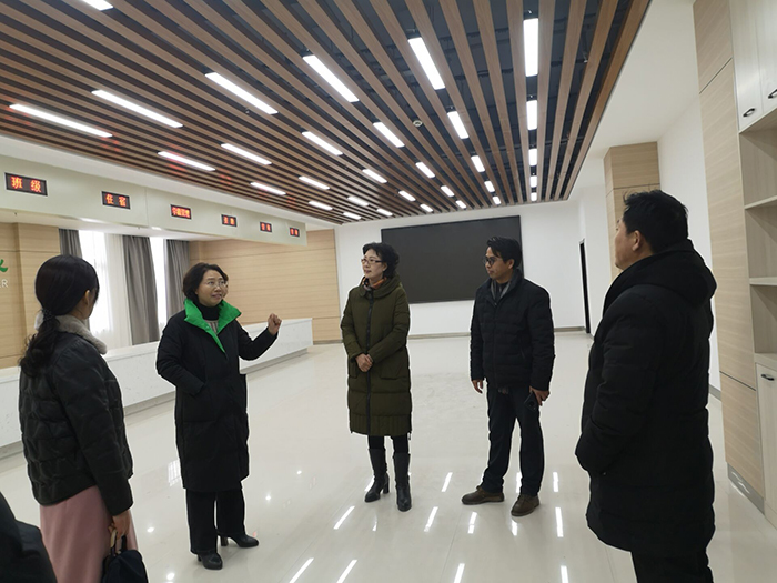 宿州学院美术与设计学院领导到宿州工业学校开展专业共建调研交流(图2)