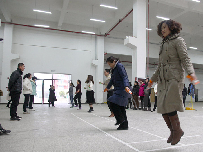 宿州工业学校女教工们举行趣味体育活动欢庆三八妇女节(图10)