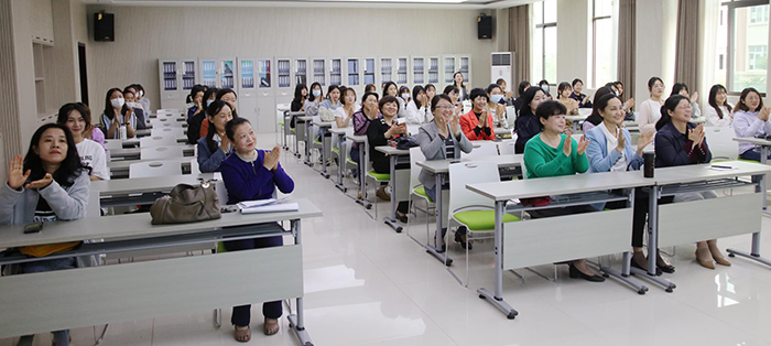 学党史  守初心——宿州工业学校举办“巾帼学党史，永远跟党走”专题讲座(图4)