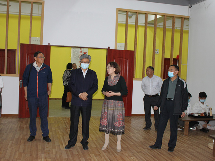 省教育厅职业教育调研组李兴旺一行到宿州工业学校开展调研工作(图8)