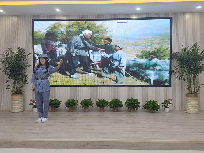 讲述党史故事  感悟信念的力量和担当——宿州工业学校举办迎国庆“讲好党史故事，传承红色基因”讲党史故事比赛(图5)