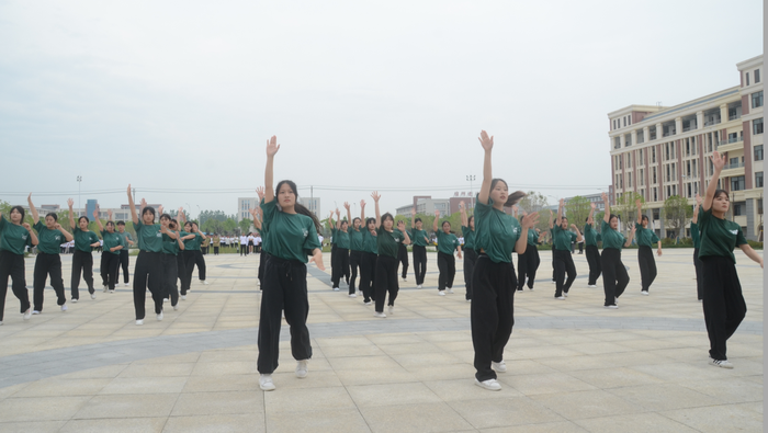 “韵”出活力，“律”动青春 ——宿州工业学校“奔跑吧，少年”主题活动闪亮开演(图5)