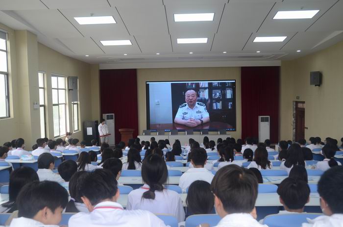 铭记历史,拒绝毒品 ——宿州工业学校举办禁毒宣传主题班会课活动(图2)