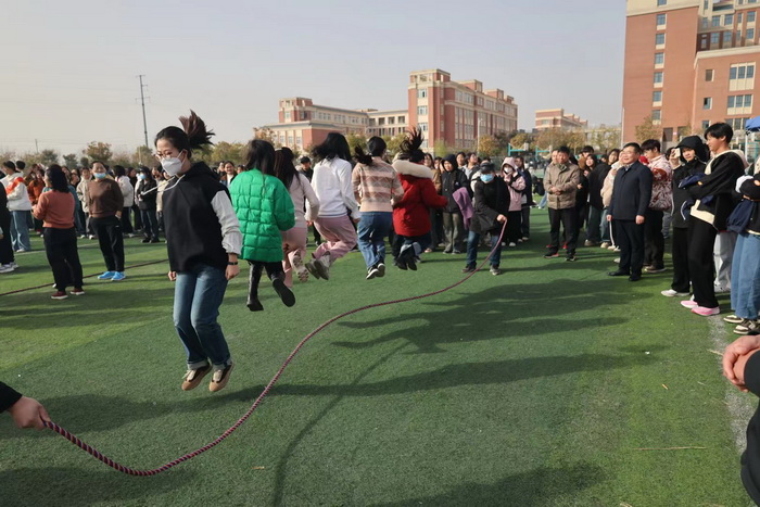 安徽省宿州工业学校举行第九届田径运动会暨教职工运动会(图10)