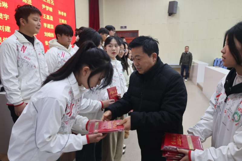 栉风沐雨育新才  惟实励新扬学风-宿州工业学校公共基础部举行2023年学风建设总结大会(图2)