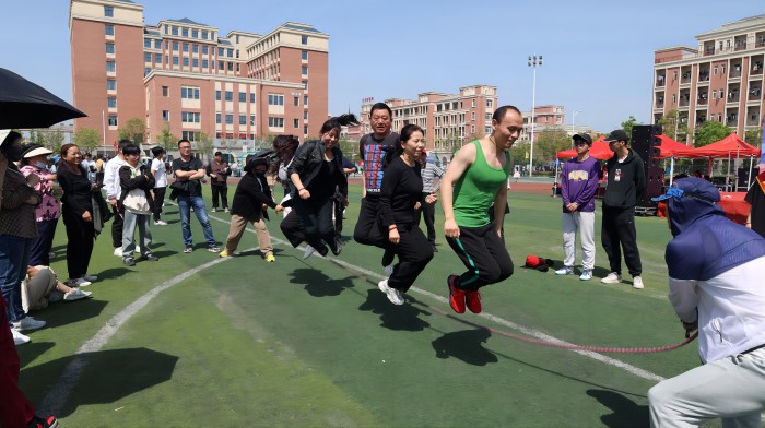 安徽省宿州工业学校举行第十届田径运动会(图25)