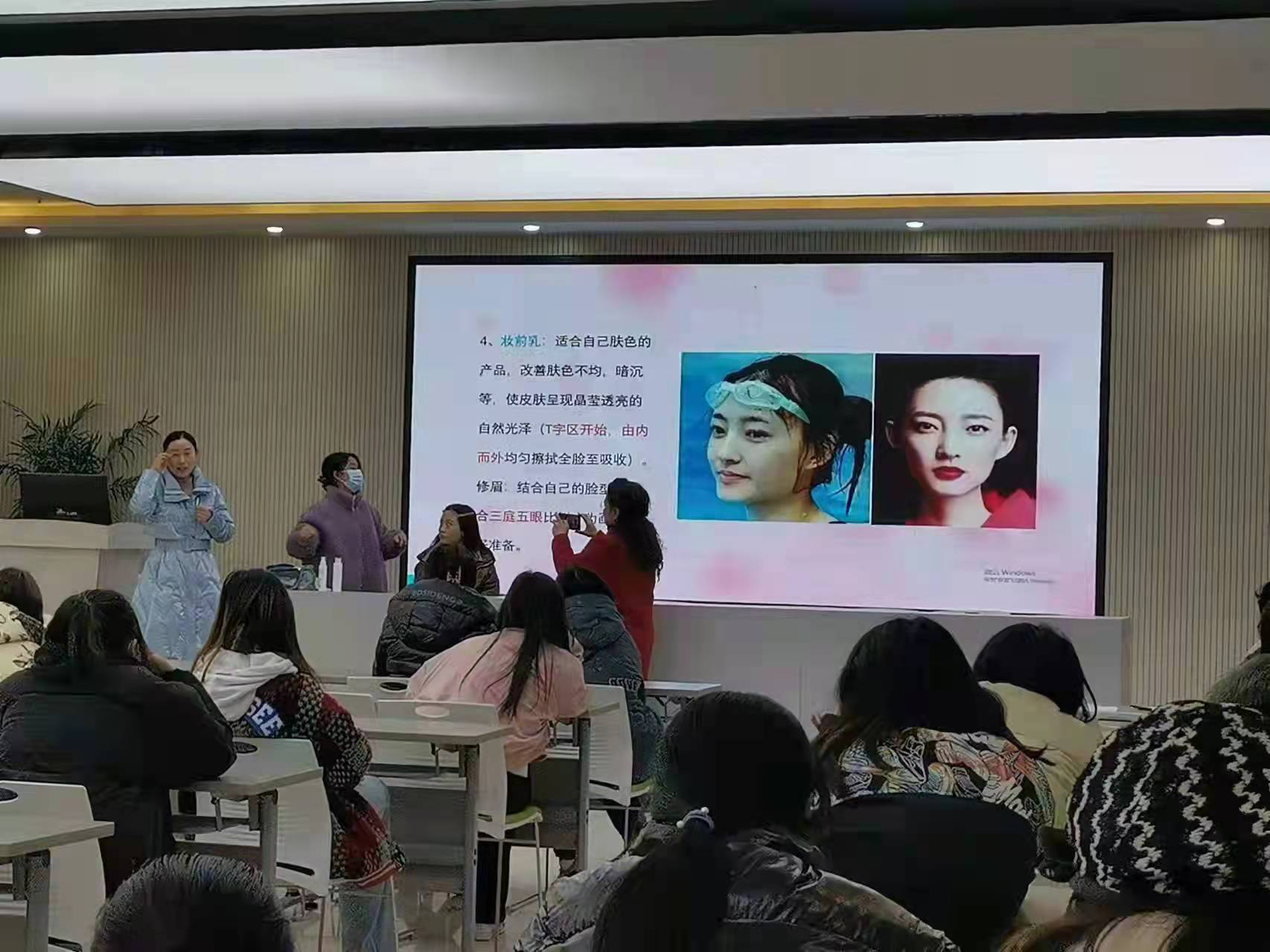 学党史，办实事，点滴举措暖人心---校妇联开展“我为群众办实事”主题实践活动(图3)