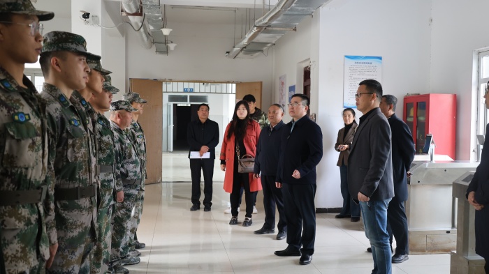 宿州工业学校全面开展安全大检查，筑牢校园安全防线(图1)