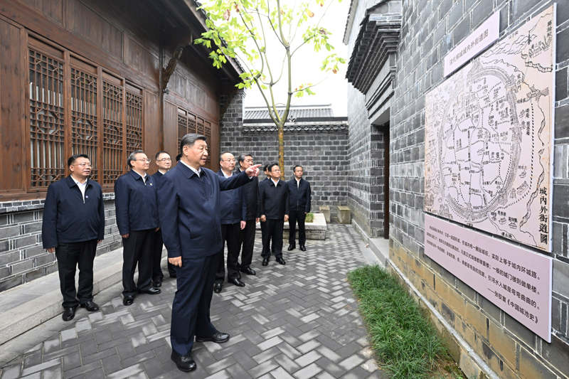 习近平在安徽考察时强调 发挥多重国家发展战略叠加优势 奋力谱写中国式现代化安徽篇章(图2)