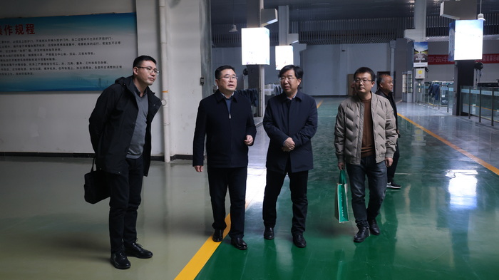 阜阳幼儿师范高等专科学校董志诚书记一行到宿州工业学校进行考察交流(图1)