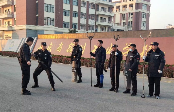 警校联动除隐患 护校安园伴成长(图2)