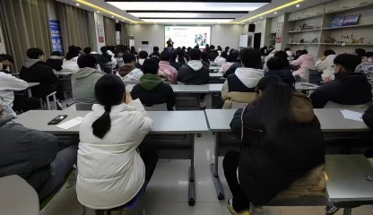 同辈用“心”护航 合作携爱前行——安徽省宿州工业学校开展学生心理委员讲座(图2)