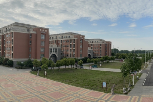 学生宿舍楼外景